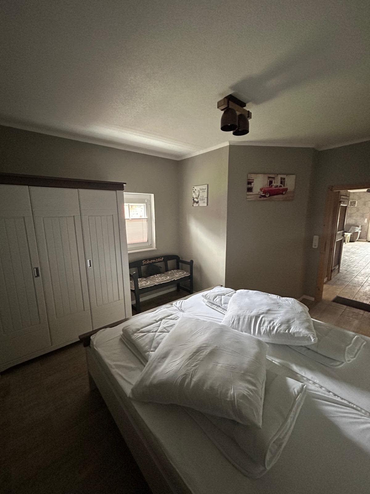 Frisch gestrichene Wohnung – Detailansicht